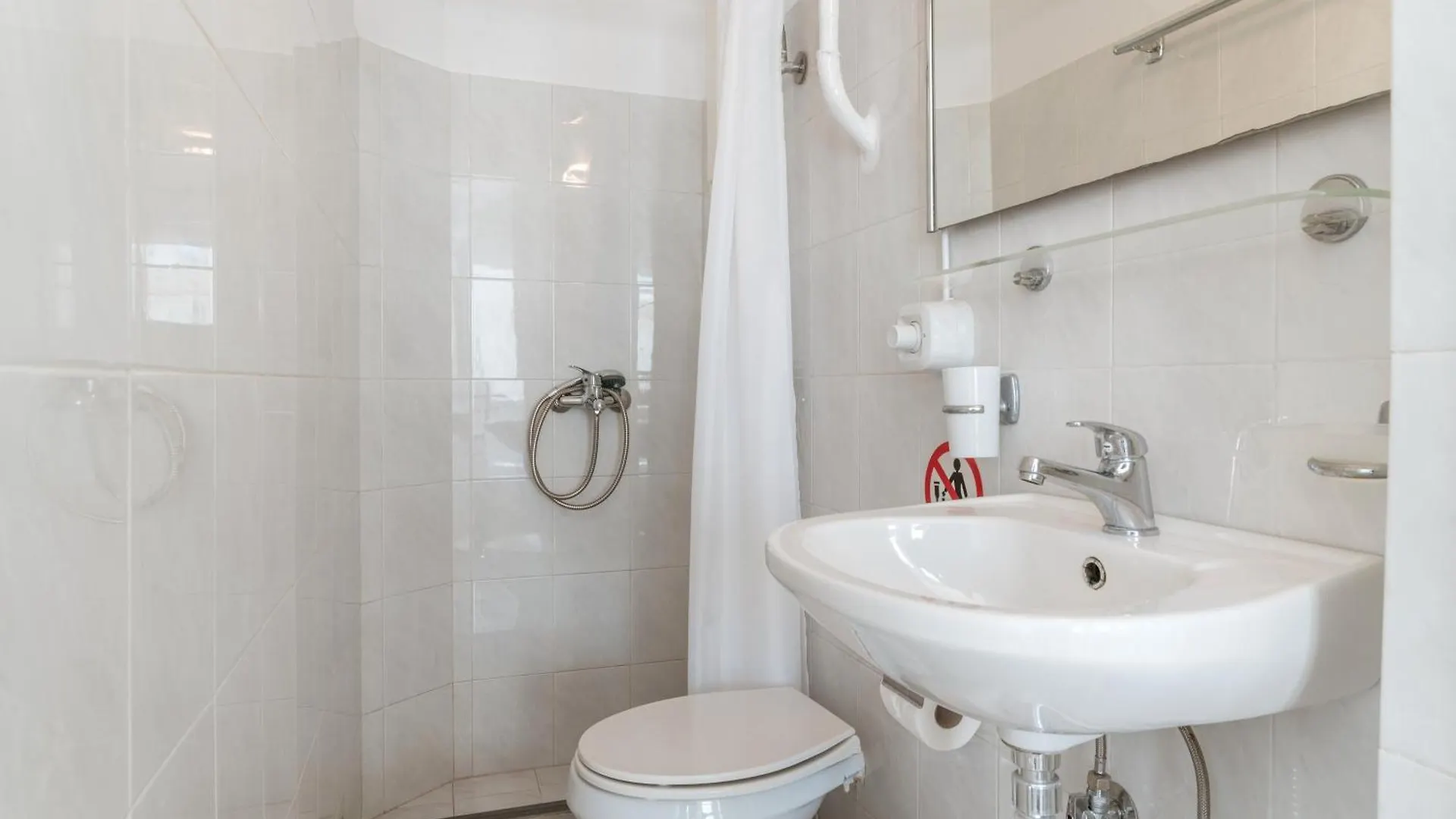 Anchor Yalos - Twin Bed Room 1 Mykonos Town