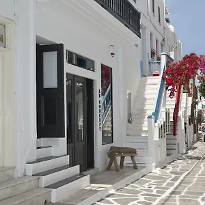  Guest house Karboni